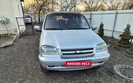 Chevrolet Niva I рестайлинг, 2003 год, 390 000 рублей, 11 фотография