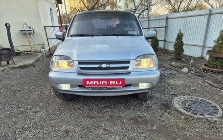 Chevrolet Niva I рестайлинг, 2003 год, 390 000 рублей, 7 фотография