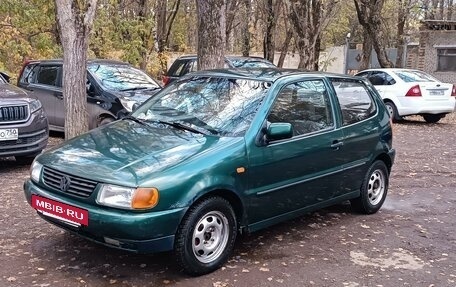 Volkswagen Polo III рестайлинг, 1995 год, 165 000 рублей, 3 фотография