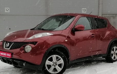 Nissan Juke II, 2011 год, 879 000 рублей, 1 фотография