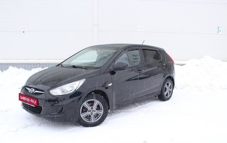 Hyundai Solaris II рестайлинг, 2012 год, 675 000 рублей, 2 фотография