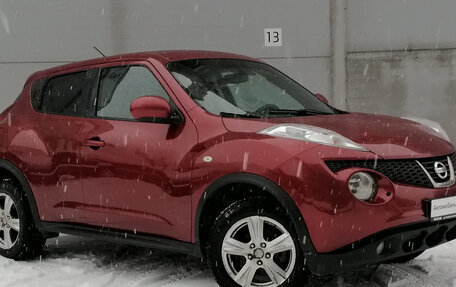 Nissan Juke II, 2011 год, 879 000 рублей, 3 фотография