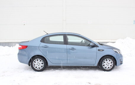 KIA Rio III рестайлинг, 2013 год, 860 000 рублей, 4 фотография