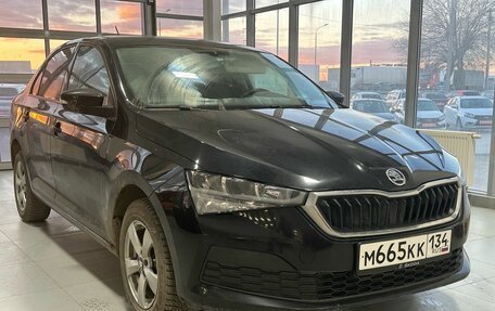 Skoda Rapid II, 2021 год, 1 585 000 рублей, 1 фотография