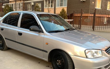 Hyundai Accent II, 2004 год, 550 000 рублей, 2 фотография