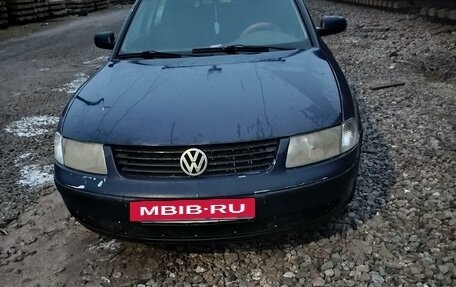 Volkswagen Passat B5+ рестайлинг, 1997 год, 300 000 рублей, 2 фотография