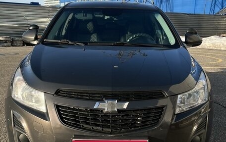 Chevrolet Cruze II, 2013 год, 750 000 рублей, 3 фотография