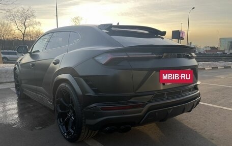 Lamborghini Urus I, 2024 год, 46 000 000 рублей, 8 фотография