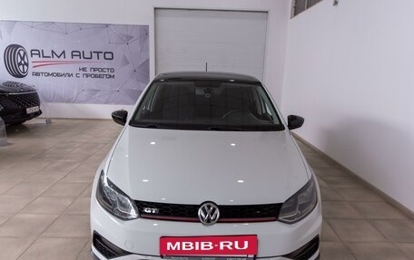 Volkswagen Polo VI (EU Market), 2018 год, 1 450 000 рублей, 2 фотография