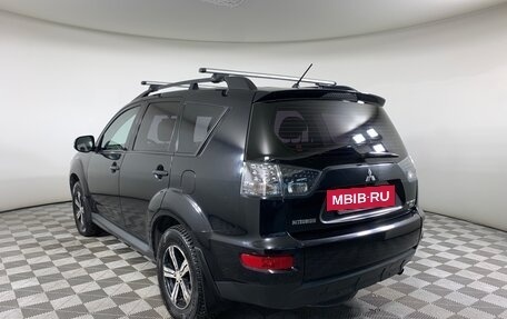 Mitsubishi Outlander III рестайлинг 3, 2010 год, 1 000 000 рублей, 7 фотография