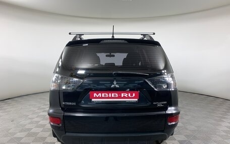 Mitsubishi Outlander III рестайлинг 3, 2010 год, 1 000 000 рублей, 6 фотография