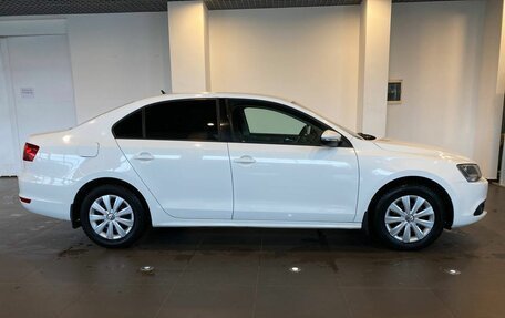 Volkswagen Jetta VI, 2014 год, 1 135 000 рублей, 2 фотография