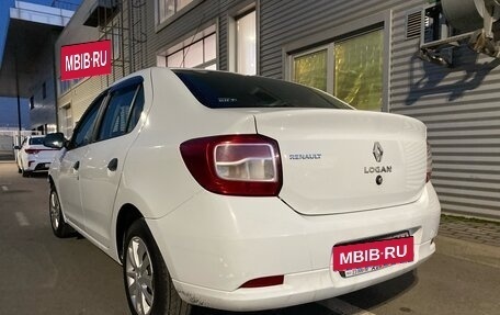 Renault Logan II, 2019 год, 660 000 рублей, 6 фотография