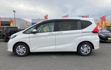 Honda Freed II, 2017 год, 1 050 000 рублей, 6 фотография