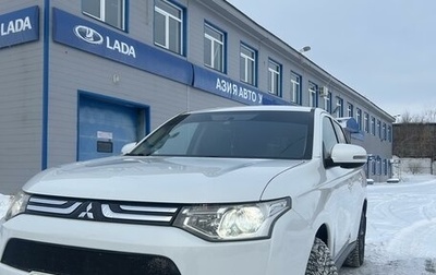 Mitsubishi Outlander III рестайлинг 3, 2012 год, 1 550 000 рублей, 1 фотография