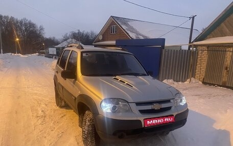 Chevrolet Niva I рестайлинг, 2011 год, 415 000 рублей, 1 фотография