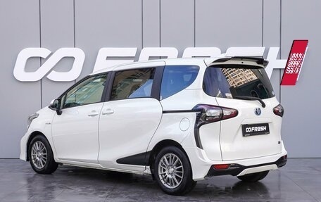 Toyota Sienta II, 2018 год, 1 698 000 рублей, 2 фотография