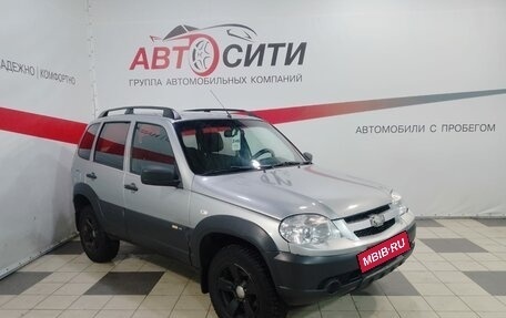 Chevrolet Niva I рестайлинг, 2016 год, 580 000 рублей, 3 фотография