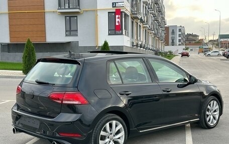 Volkswagen Golf VII, 2019 год, 2 250 000 рублей, 3 фотография