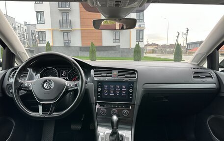 Volkswagen Golf VII, 2019 год, 2 250 000 рублей, 19 фотография