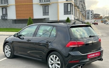 Volkswagen Golf VII, 2019 год, 2 250 000 рублей, 4 фотография