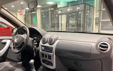 Renault Sandero I, 2013 год, 829 000 рублей, 11 фотография