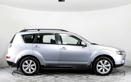 Mitsubishi Outlander III рестайлинг 3, 2011 год, 1 400 000 рублей, 4 фотография