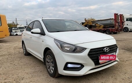 Hyundai Solaris II рестайлинг, 2018 год, 1 310 000 рублей, 2 фотография