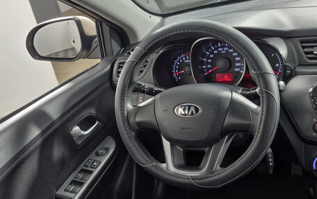 KIA Rio III рестайлинг, 2013 год, 850 000 рублей, 15 фотография