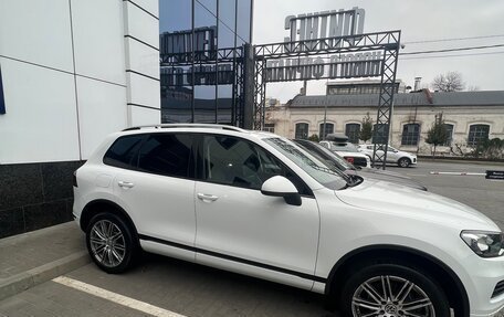 Volkswagen Touareg III, 2012 год, 3 фотография