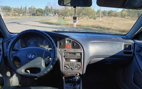 Hyundai Elantra III, 2004 год, 7 фотография