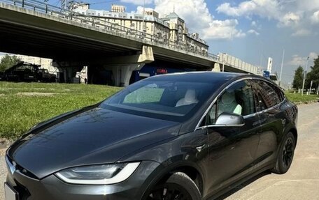 Tesla Model X I, 2018 год, 3 950 000 рублей, 1 фотография