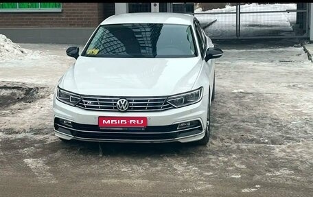 Volkswagen Passat B8 рестайлинг, 2018 год, 2 600 000 рублей, 1 фотография