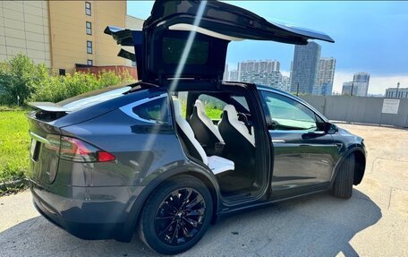 Tesla Model X I, 2018 год, 3 950 000 рублей, 2 фотография