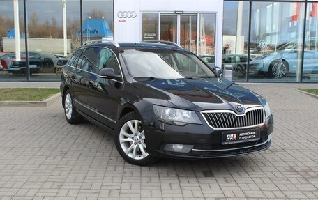 Skoda Superb III рестайлинг, 2013 год, 1 398 000 рублей, 3 фотография