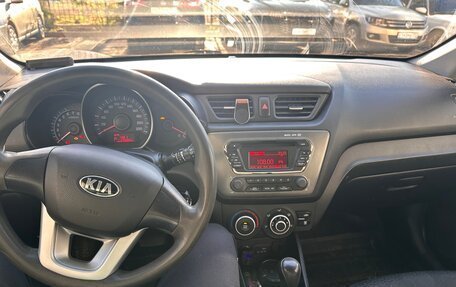 KIA Rio III рестайлинг, 2013 год, 900 000 рублей, 7 фотография