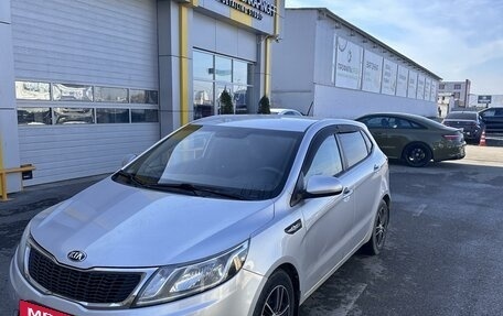 KIA Rio III рестайлинг, 2013 год, 900 000 рублей, 4 фотография