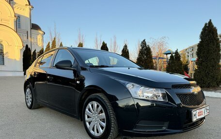 Chevrolet Cruze II, 2013 год, 980 000 рублей, 3 фотография