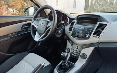 Chevrolet Cruze II, 2013 год, 980 000 рублей, 11 фотография