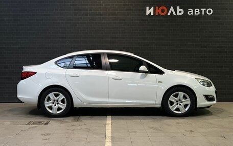 Opel Astra J, 2012 год, 1 060 000 рублей, 4 фотография