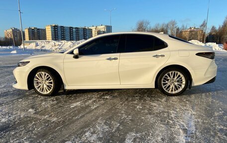 Toyota Camry, 2020 год, 3 299 000 рублей, 6 фотография