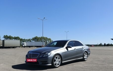 Mercedes-Benz E-Класс, 2012 год, 1 850 000 рублей, 20 фотография