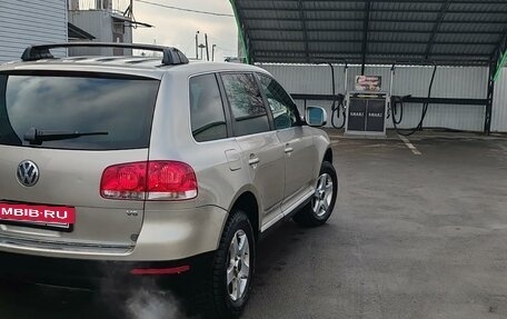 Volkswagen Touareg III, 2005 год, 1 100 000 рублей, 14 фотография