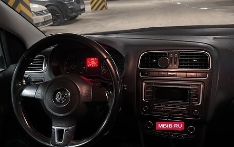 Volkswagen Polo VI (EU Market), 2012 год, 550 000 рублей, 10 фотография