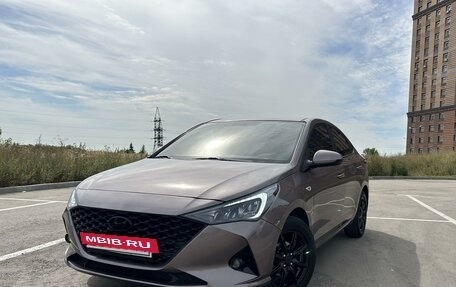 Hyundai Solaris II рестайлинг, 2020 год, 1 699 000 рублей, 4 фотография