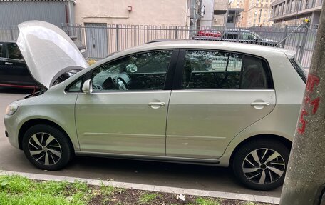 Volkswagen Golf Plus II, 2010 год, 890 000 рублей, 2 фотография