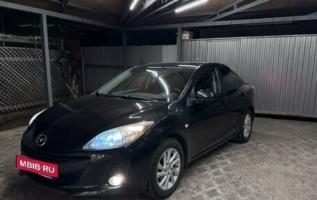 Mazda 3, 2011 год, 1 300 000 рублей, 2 фотография