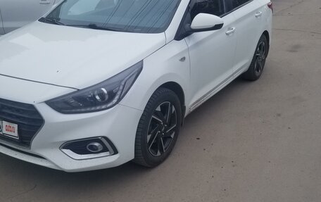 Hyundai Solaris II рестайлинг, 2017 год, 1 160 000 рублей, 14 фотография