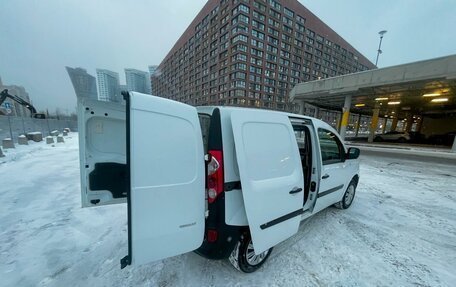 Renault Kangoo II рестайлинг, 2011 год, 690 000 рублей, 10 фотография