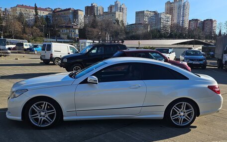 Mercedes-Benz E-Класс, 2012 год, 1 850 000 рублей, 3 фотография